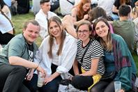 On 14 May 2022, Hochschule Düsseldorf – University of Applied Sciences (HSD) could finally celebrate its 50th anniversary – and the response exceeded everything all organisers had hoped for: Several thousand people came to celebrate during the day and well into the night, creating a unique atmosphere on campus and enjoying wonderful weather.